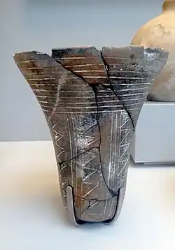 Image 5Tasian beaker, found in a Badarian grave at Qau; tomb 569, around 4000 BC; Upper Egypt; British Museum (from Prehistoric Egypt)